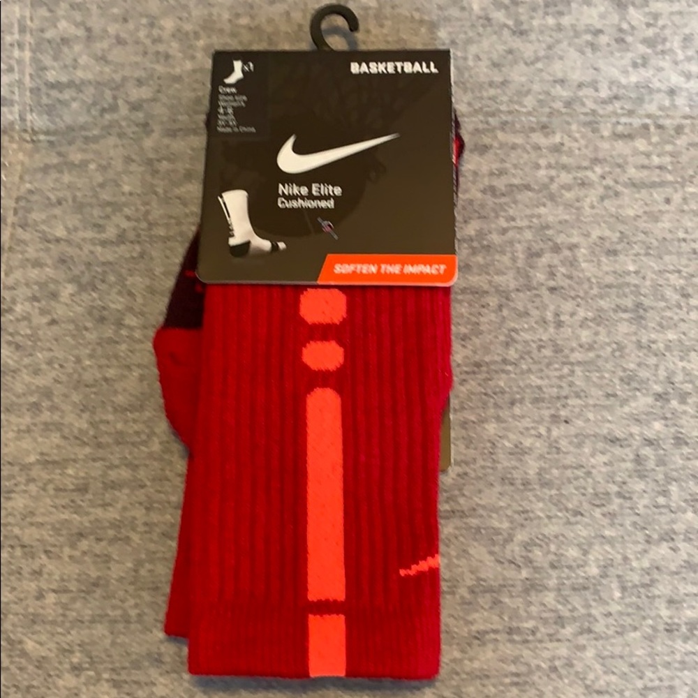NWT Nike Elite Socks